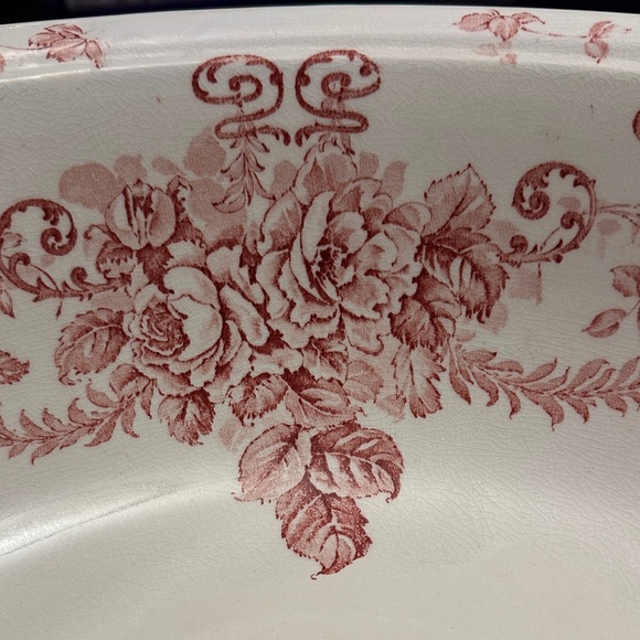 VINTAGE | Victorian-era Louis J.H.W. & Sons Hanley England Semi-Porcelain Basin - Picture 5 of 16